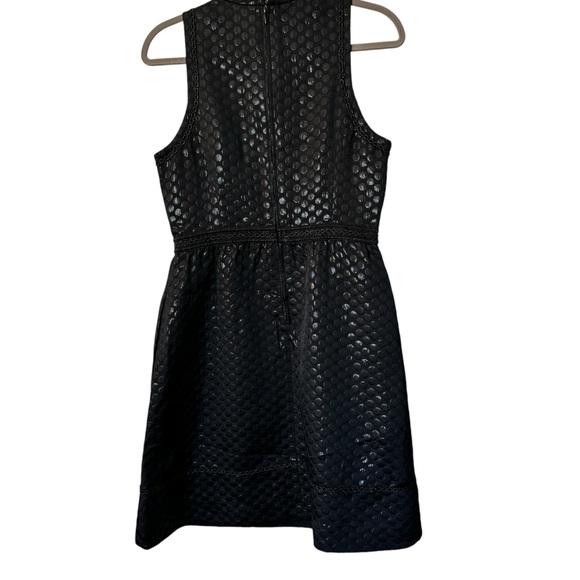 Lilly Pulitzer Zaria Dress- onyx polka dots jacquard, metallic. Size 6 - Picture 3 of 15